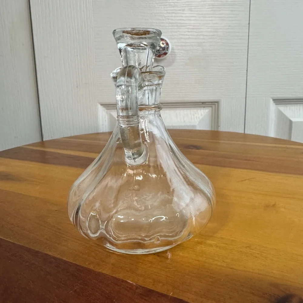 Antique Anchor‎ Hocking Presence Cruet with stopper